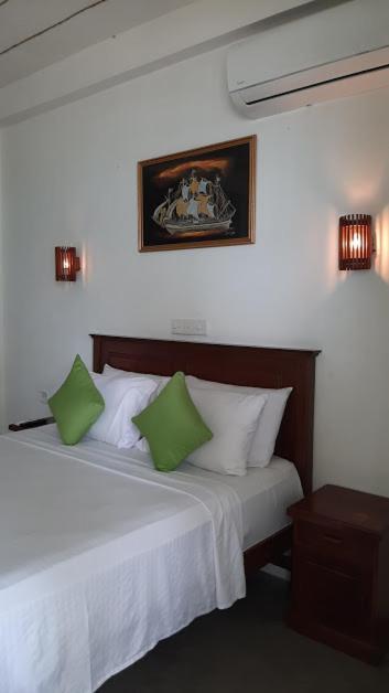 Akurala Beach Boutique Resort エクステリア 写真