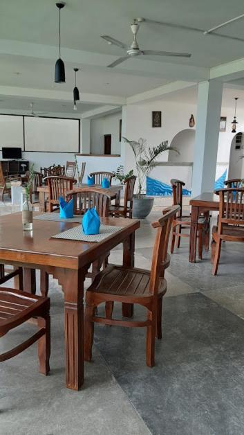 Akurala Beach Boutique Resort エクステリア 写真