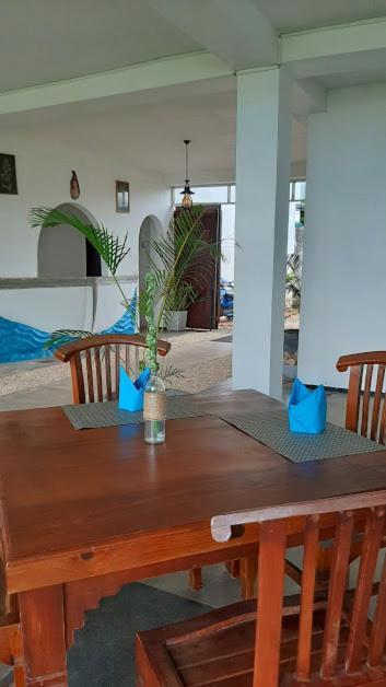 Akurala Beach Boutique Resort エクステリア 写真